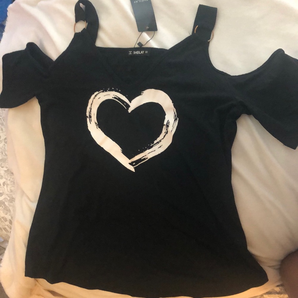 NWT SHEILAY Small open shoulder t shirt